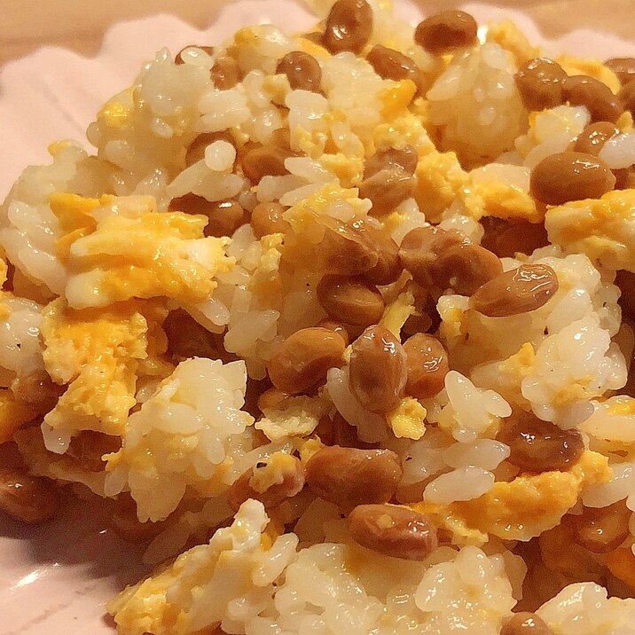 ズボラさん必見！電子レンジで作る納豆チャーハン